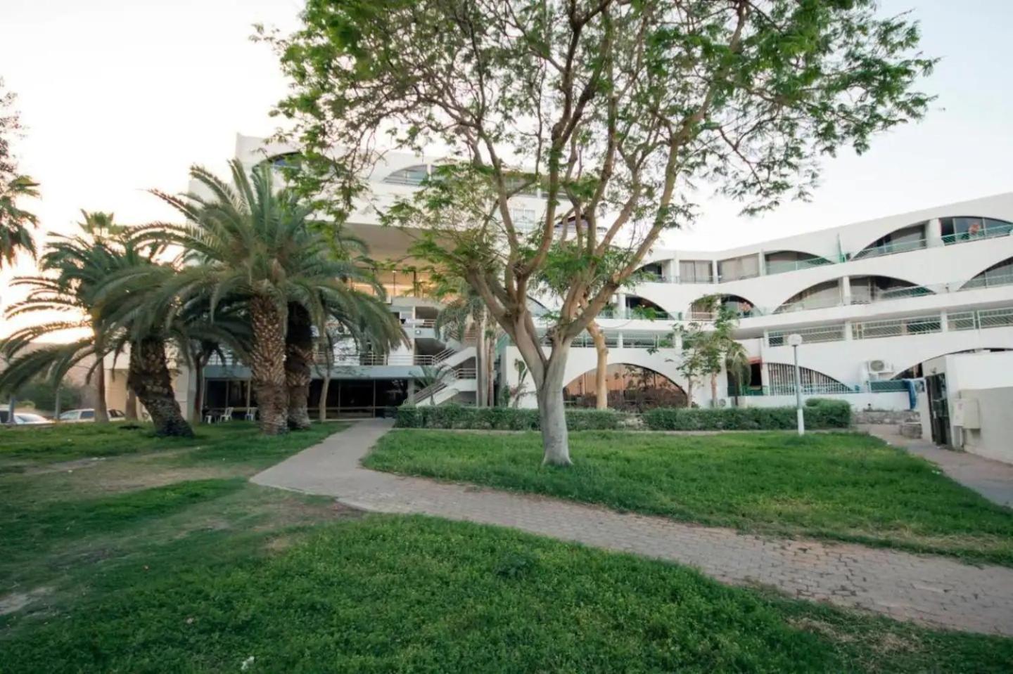 Milano Suite In Lev Eilat Bagian luar foto